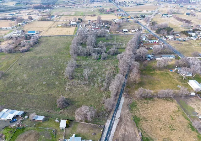2nd image of Tbd N Lot S Carlson Road, Kennewick, WA 99337 | MLS# 290151