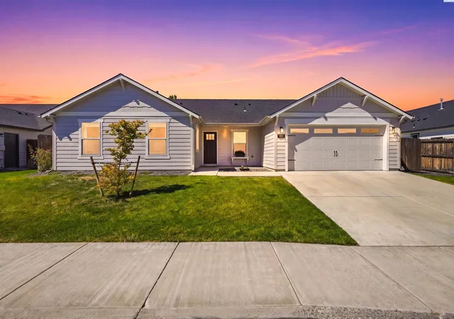 39th image of 832 W 29th Pl, Kennewick, WA 99337 | MLS# 293670