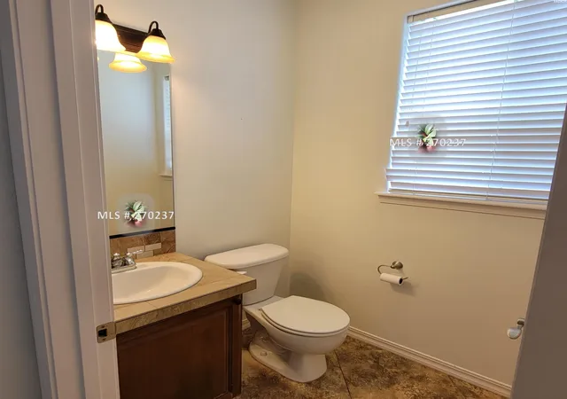 Photo 2 of Single family home for sale at 1815 Sunshine Ave, West Richland, WA 99353 | MLS# 294945 | Listing updated on 2026-09-15
