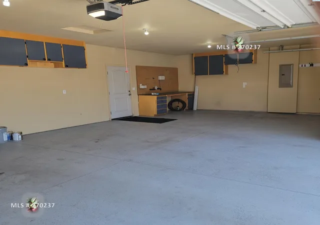 Photo 3 of Single family home for sale at 1815 Sunshine Ave, West Richland, WA 99353 | MLS# 294945 | Listing updated on 2026-09-15