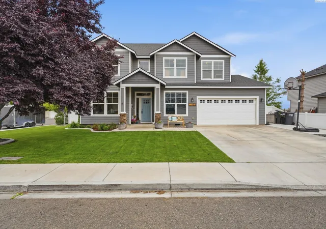 2nd image of 4813 Bilbao Dr, Pasco, WA 99301 | MLS# 293393