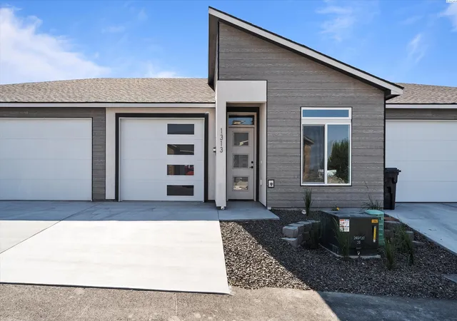 Homes for sale in West Richland, WA | 1313 Kalani Ct, West Richland, WA 99353 | MLS# 294296