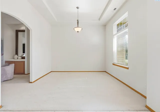 Photo 2 of Sale Pending at 3516 S Keller St, Kennewick, WA 99337 | MLS# 293254 | Listing updated on 2026-09-15
