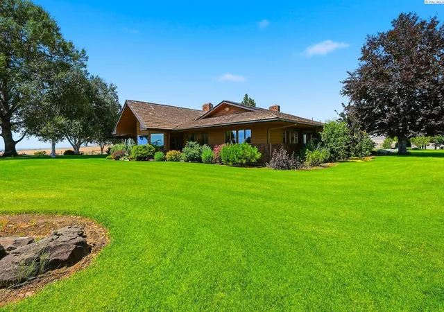 1st image of 170732 Olson Road, Grandview, WA 98930 | MLS# 294248