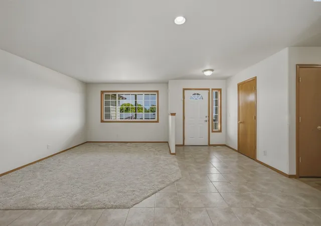 Homes for sale in Kennewick, WA | 2801 W 46Th Ave, Kennewick, WA 99337 | MLS# 294567