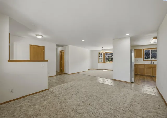 Homes for sale in Kennewick, WA | 2801 W 46Th Ave, Kennewick, WA 99337 | MLS# 294567