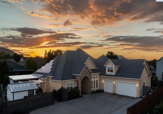 2nd image of 3659 Nottingham Dr, Richland, WA 99352 | MLS# 293116