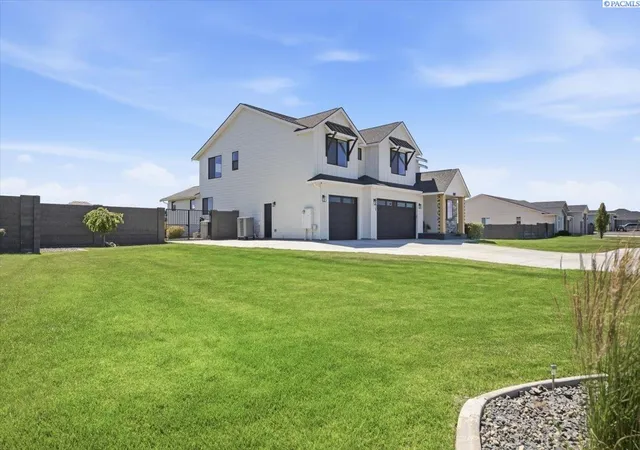 5th image of 87729 E Calico Rd, Kennewick, WA 99338 | MLS# 293802