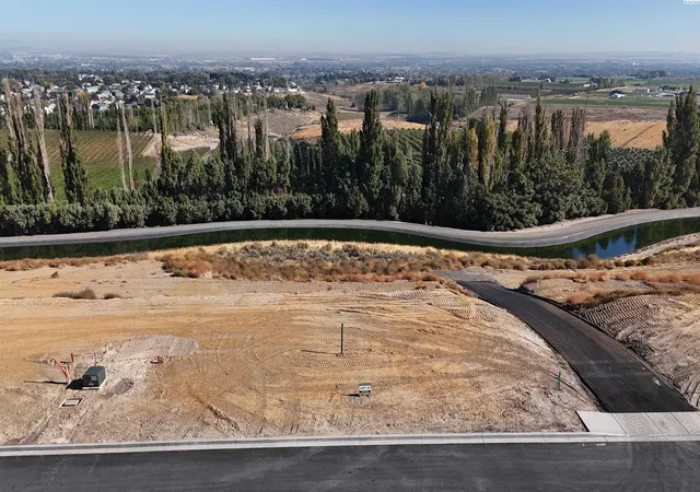 Photo 3 of Land for sale at Lot 21 West 56th Ave, Kennewick, WA 99336 | MLS# 288771 | Listing updated on 2025-12-09