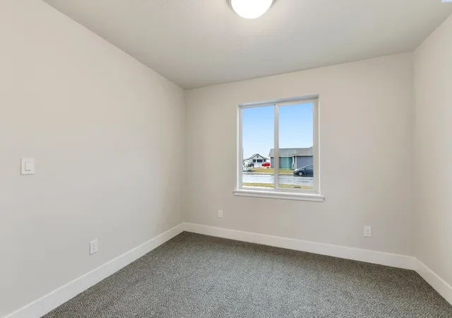 Homes for sale in Grandview, WA | 401 Glenwood Ave, Grandview, WA 98930 | MLS# 293687