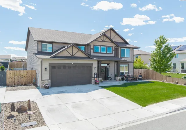 Homes for sale in Pasco, WA | 5914 Nauvoo Ln, Pasco, WA 99301 | MLS# 293793
