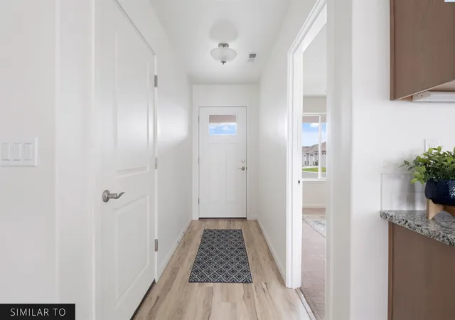 2nd image of 7061 W 38th Ave, Kennewick, WA 99338 | MLS# 291821