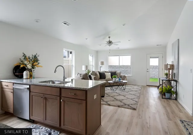 3rd image of 7061 W 38Th Ave, Kennewick, WA 99338 | MLS# 291821
