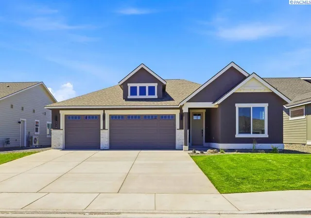 Homes for sale in Pasco, WA | 5716 Flathead Ave, Pasco, WA 99301 | MLS# 290845