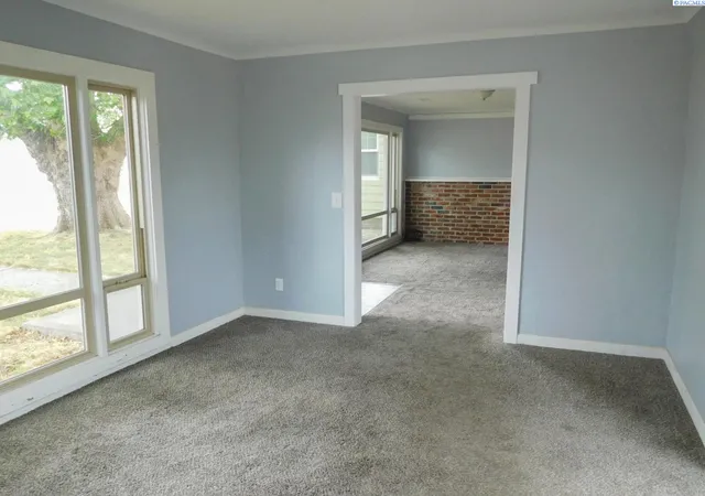 Photo 2 of Single family home for sale at 309 E 2nd Avenue, Kennewick, WA 99336 | MLS# 293043 | Listing updated on 2026-09-17