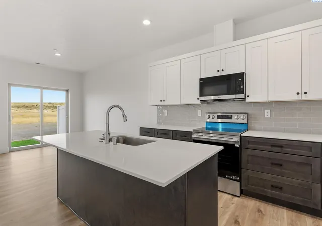 1st image of 4437 Road 114, Pasco, WA 99301 | MLS# 294562