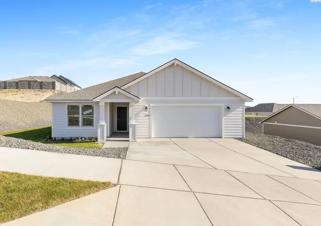 Photo 1 of Single family home for sale at 2945 S Penn St, Kennewick, WA 99338 | MLS# 293966 | Listing updated on 2026-09-14