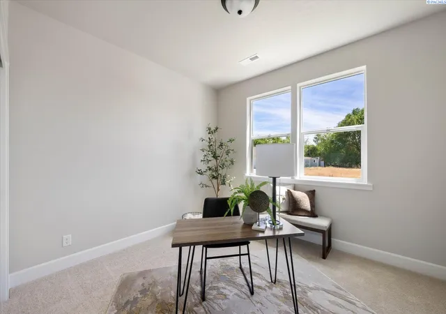 4th image of 2816 S Beech St, Kennewick, WA 99337 | MLS# 294530