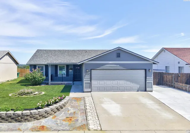 1st image of 8560 W Canyon Ave, Kennewick, WA 99336 | MLS# 294613