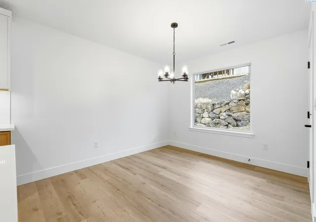 Photo 2 of Single family home for sale at 6556 W 29th Court, Kennewick, WA 99338 | MLS# 294660 | Listing updated on 2026-09-14