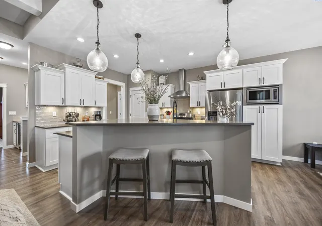 Photo 3 of Single family home for sale at 595 Troy Ave, West Richland, WA 99353 | MLS# 295519 | Listing updated on 2026-09-14