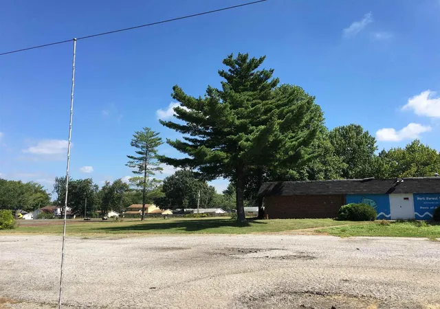 Photo 1 of Land for sale at 5433 Hewitt Ln, Fort Wayne, IN 46815 | MLS# 202203075 | Listing updated on 2026-01-23