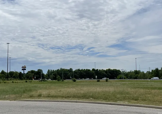 Photo 2 of Land for sale at 7a Parkway Ave, Elkhart, IN 46516 | MLS# 202223800 | Listing updated on 2026-07-10