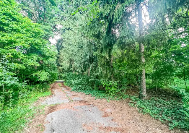 1st image of 53287 Ironwood Rd, South Bend, IN 46635 | MLS# 202227992