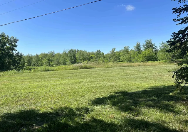 Photo 1 of Sale Pending at 51521 Orange Rd, South Bend, IN 46628 | MLS# 202228787 | Listing updated on 2026-07-27