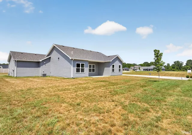 Photo 4 of Manufactured home for sale at 801 Marshall Way, North Manchester, IN 46962 | MLS# 202410776 | Listing updated on 2026-07-18