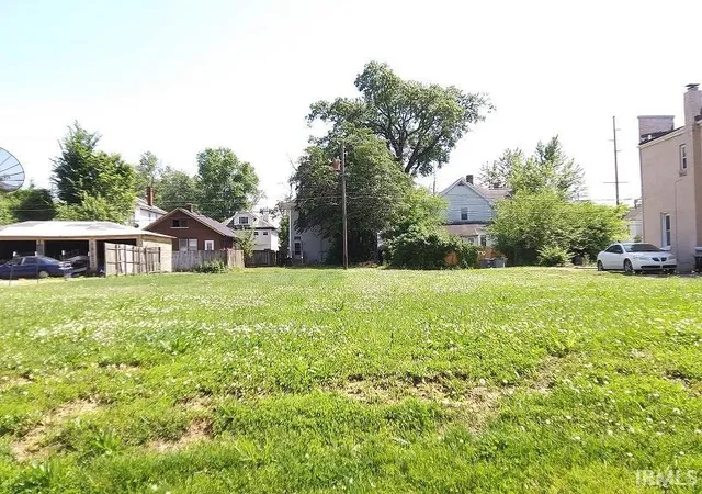 Homes for sale in Evansville, IN | 605 & 607 Washington Ave, Evansville, IN 47713 | MLS# 202420050
