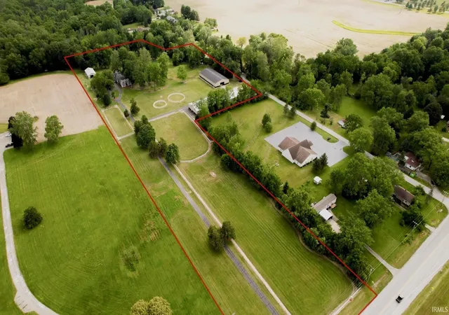 3rd image of 591 E 400 S, Kokomo, IN 46902 | MLS# 202422101