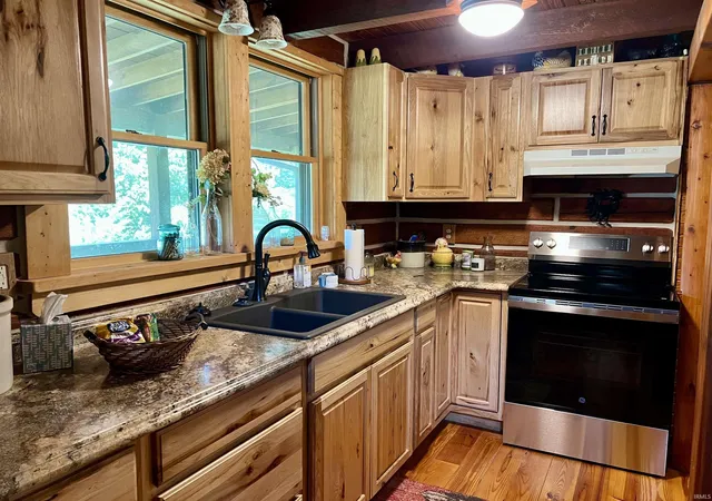 Photo 2 of Single family home for sale at 3090 Shamrock Ln, Birdseye, IN 47513 | MLS# 202433005 | Listing updated on 2026-09-17