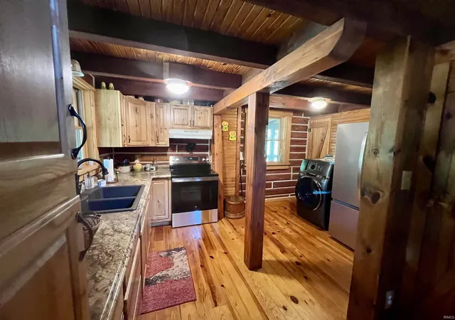 Photo 3 of Single family home for sale at 3090 Shamrock Ln, Birdseye, IN 47513 | MLS# 202433005 | Listing updated on 2026-09-17