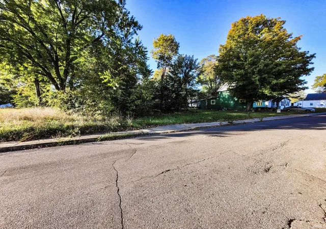 Photo 1 of Land for sale at 1202 W Indiana Ave, South Bend, IN 46613 | MLS# 202440952 | Listing updated on 2026-08-26