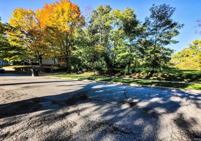 Photo 3 of Land for sale at 1613 Leer St, South Bend, IN 46613 | MLS# 202440954 | Listing updated on 2026-08-26