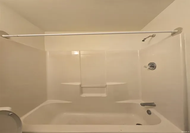 14th image of 805 W 12th St, Bloomington, IN 47404 | MLS# 202442186