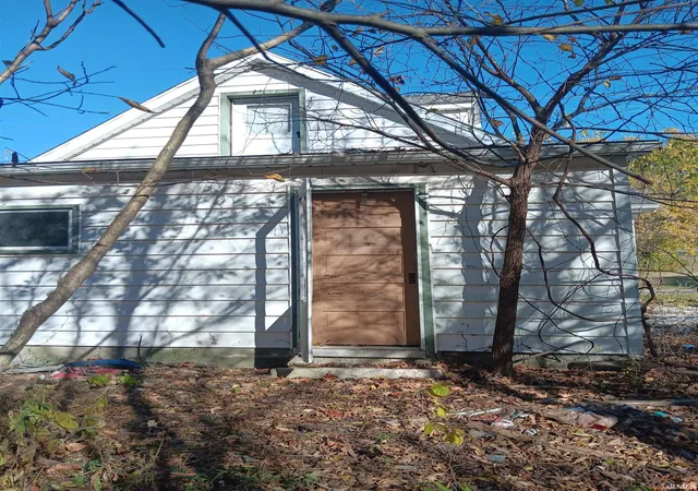 5th image of 2512 N Us 150 St, West Terre Haute, IN 47885 | MLS# 202442946