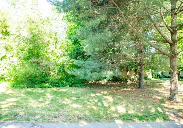 Photo 1 of Land for sale at 125 Myrtle St, South Bend, IN 46637 | MLS# 202500425 | Listing updated on 2026-01-06