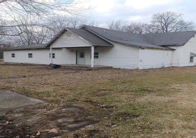 Photo 2 of Manufactured home for sale at 7775 E Church St, Dugger, IN 47848 | MLS# 202503453 | Listing updated on 2026-04-13