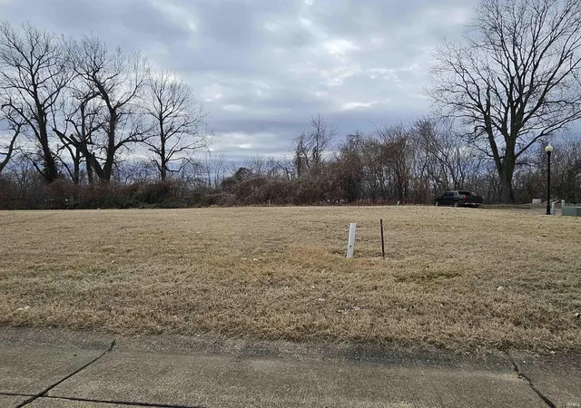 Photo 1 of Land for sale at 618 Riverview Ct, Evansville, IN 47713 | MLS# 202504249 | Listing updated on 2026-01-27