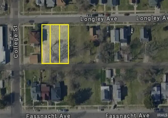 Photo 2 of Sale Pending at 1632 Longley Ave, South Bend, IN 46628 | MLS# 202505294 | Listing updated on 2026-08-24