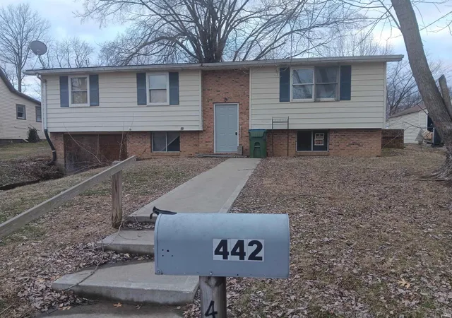 Photo 1 of Manufactured home for sale at 442 S Troll St, Sullivan, IN 47882 | MLS# 202506528 | Listing updated on 2026-04-13