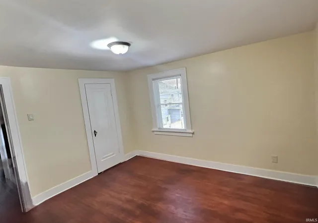 Photo 4 of Manufactured home for sale at 4442 Kenilworth St, Fort Wayne, IN 46806 | MLS# 202508230 | Listing updated on 2026-09-06
