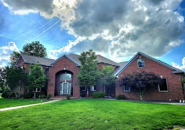 36th image of 7966 Lake Terrace Ct, Newburgh, IN 47630 | MLS# 202508461