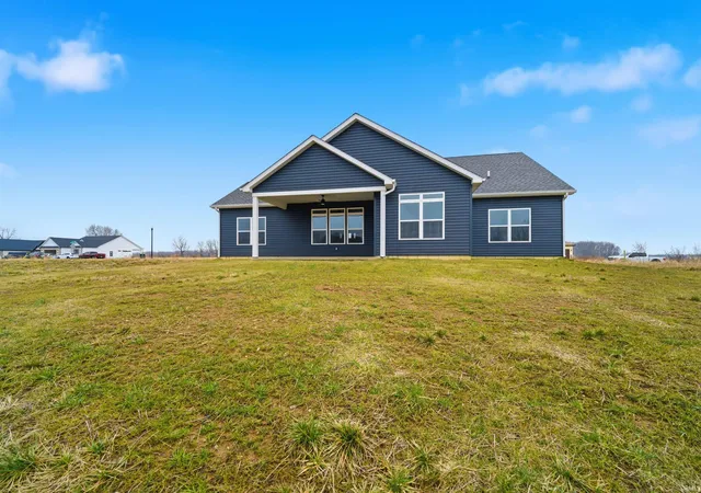 Photo 3 of Manufactured home for sale at 372 Carlton Dr, West Lafayette, IN 47906 | MLS# 202508720 | Listing updated on 2026-09-23