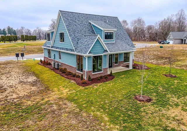 3rd image of 16 Creekside Ln, Wabash, IN 46992 | MLS# 202509472