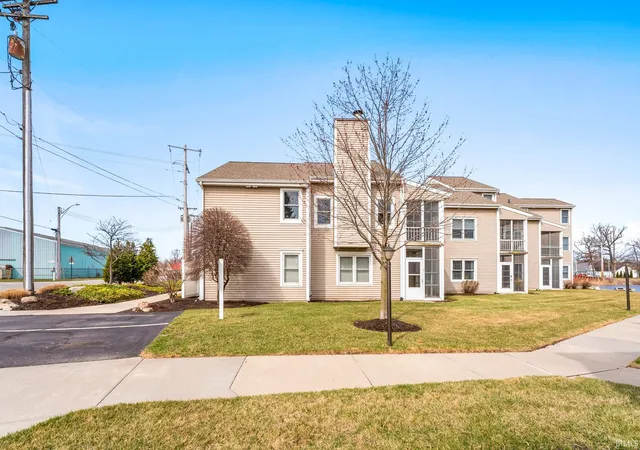 4th image of 300 E Medusa St #5D, Syracuse, IN 46567 | MLS# 202509747