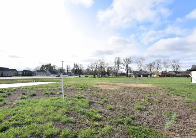 Photo 1 of Land for sale at 8841 Dahlia Dr, Evansville, IN 47725 | MLS# 202510814 | Listing updated on 2026-04-02