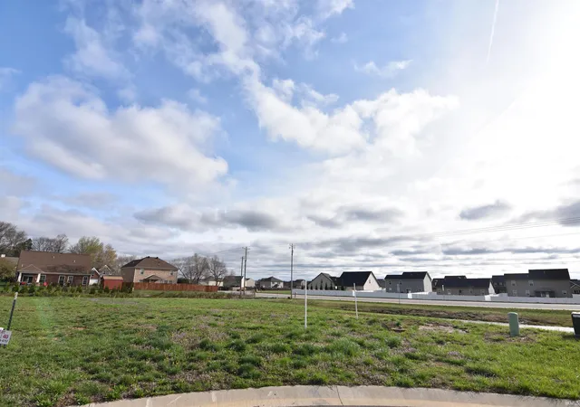 Photo 1 of Land for sale at 8842 Dahlia Dr, Evansville, IN 47725 | MLS# 202510815 | Listing updated on 2026-04-02